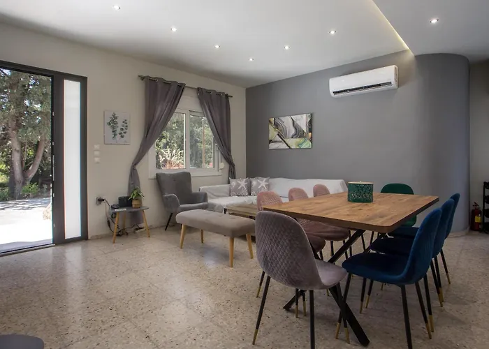 بيت للعطل Pamar فاليراكي